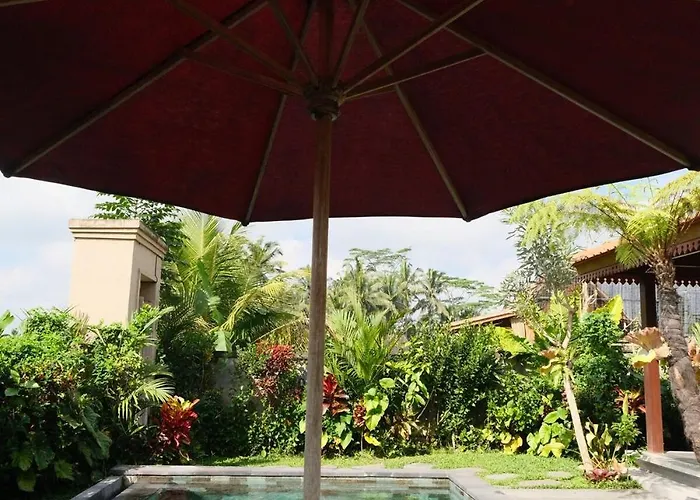 Villa Purana